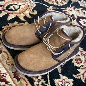 Men Size 11 UGG Boot - NEW